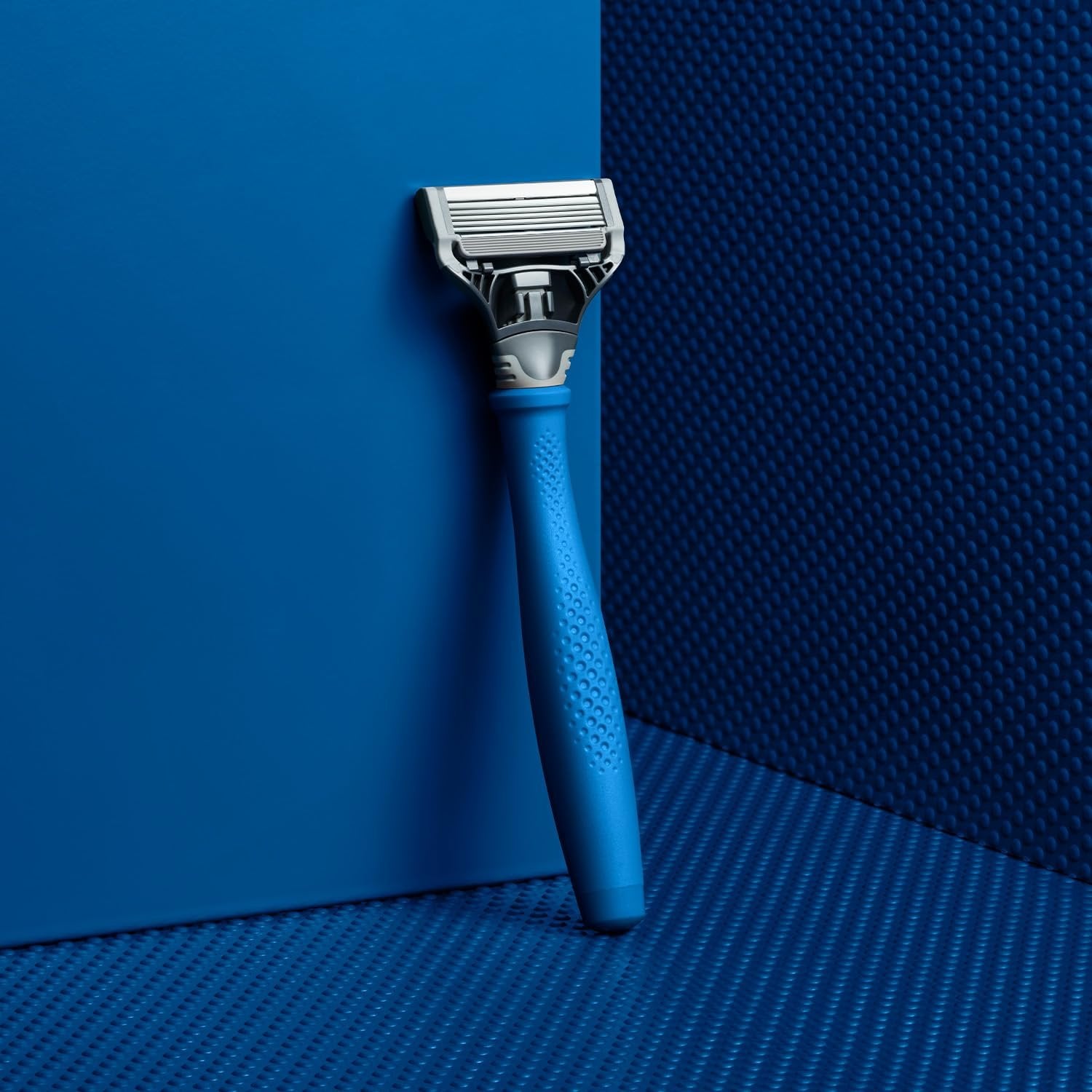 High-quality Men's Razor Set with ergonomic handle